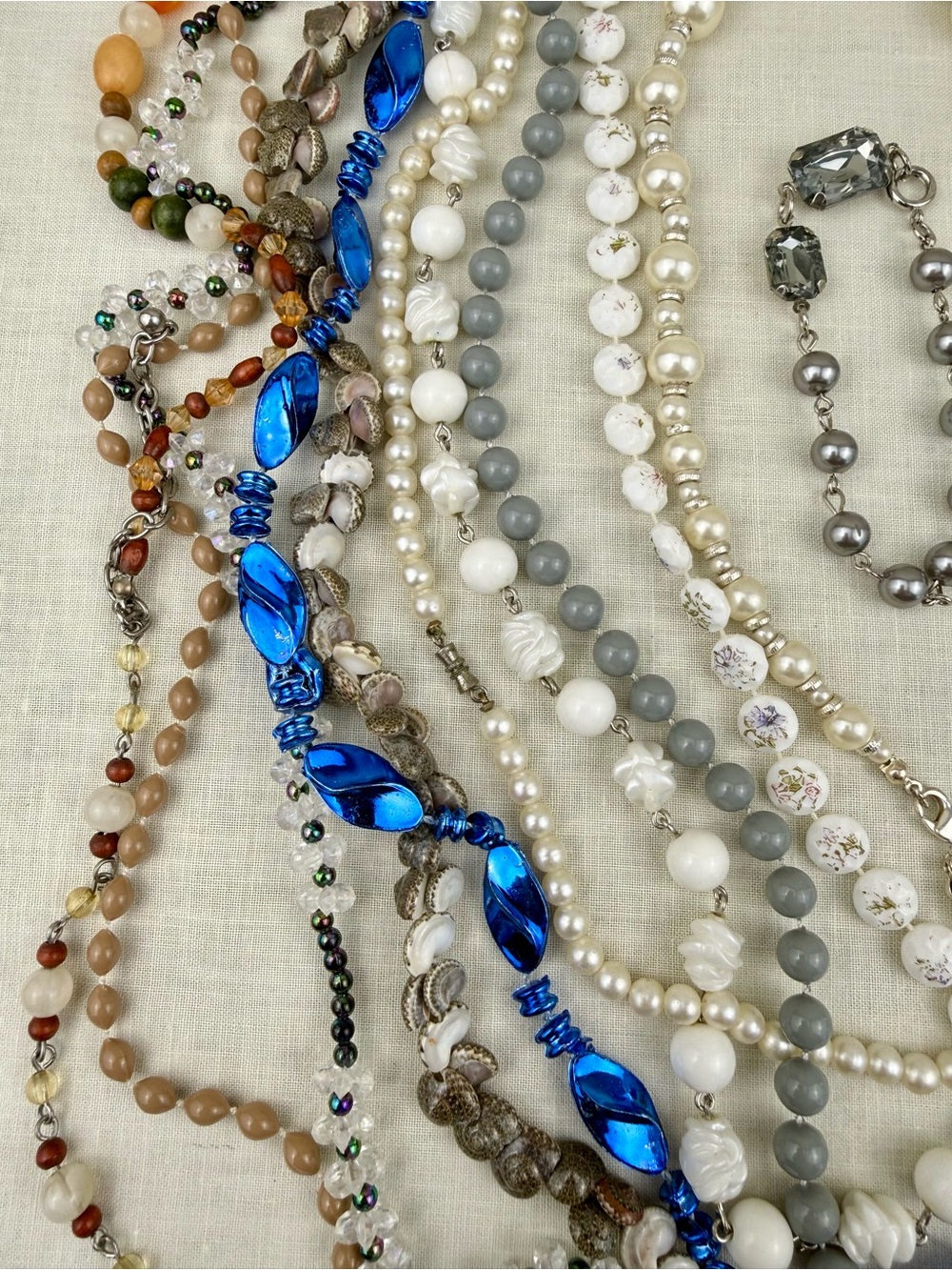 Boho Beaded Necklace Lot 9 Necklaces 1 Bracelet Shell Pearl Mixed Styles - Picture 4 of 5